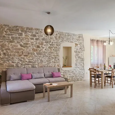 Дом отдыха Apartment Ariana *