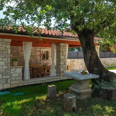 Apartment Ariana Дом отдыха