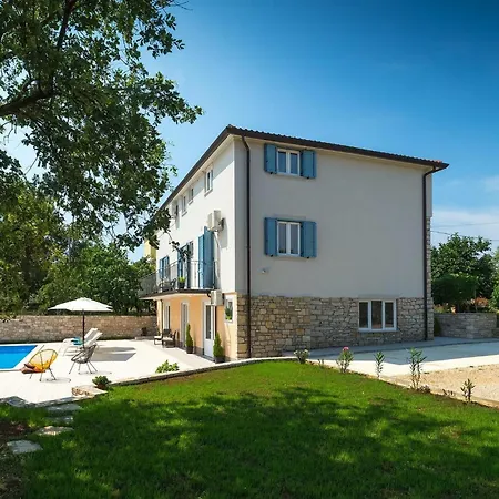 Holiday home Quercus Alba *