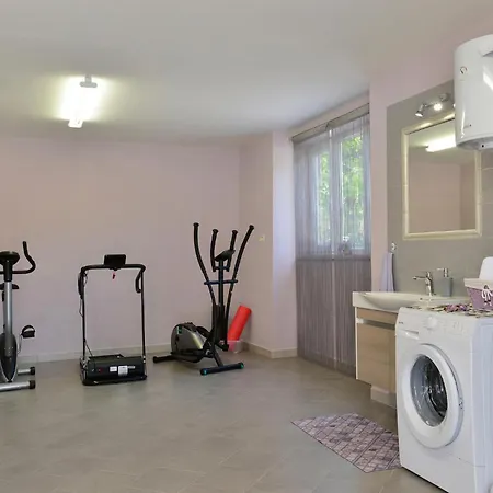 Apartment Ariana Hébergement de vacances