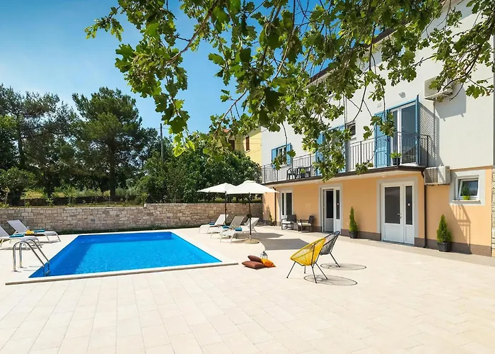 Vakantiehuis Quercus Alba Umag